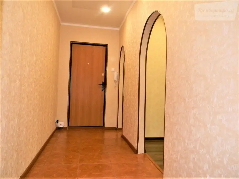 улица Парижской Коммуны, 19