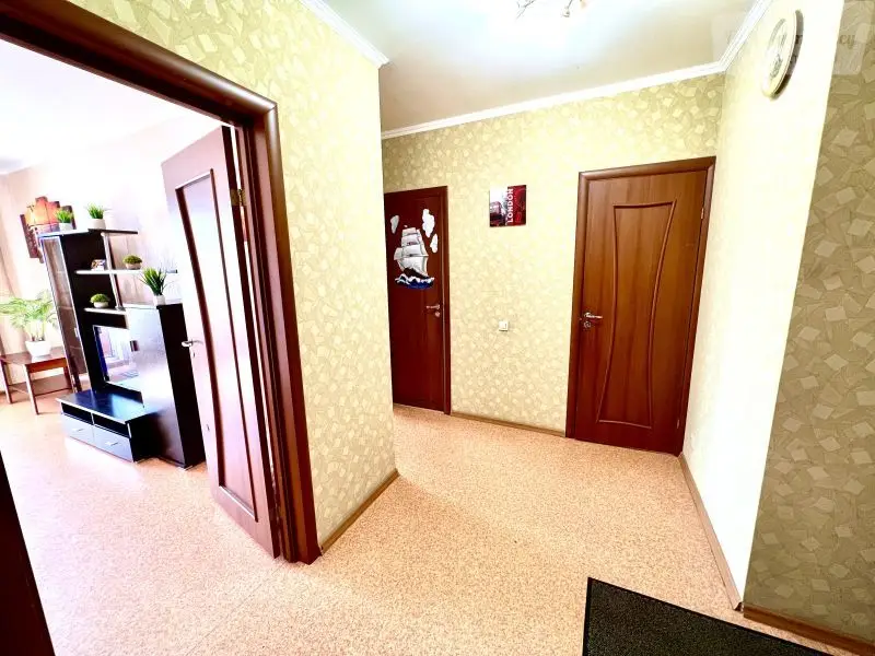 Революционная улица, 5