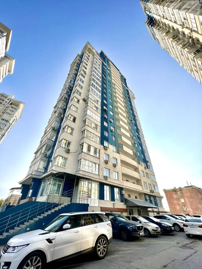 Ново-Садовая улица, 106литО