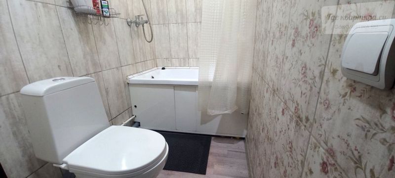 Парашютная улица, 21