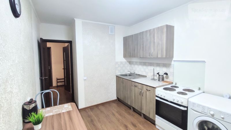 Краснозвёздная улица, 35