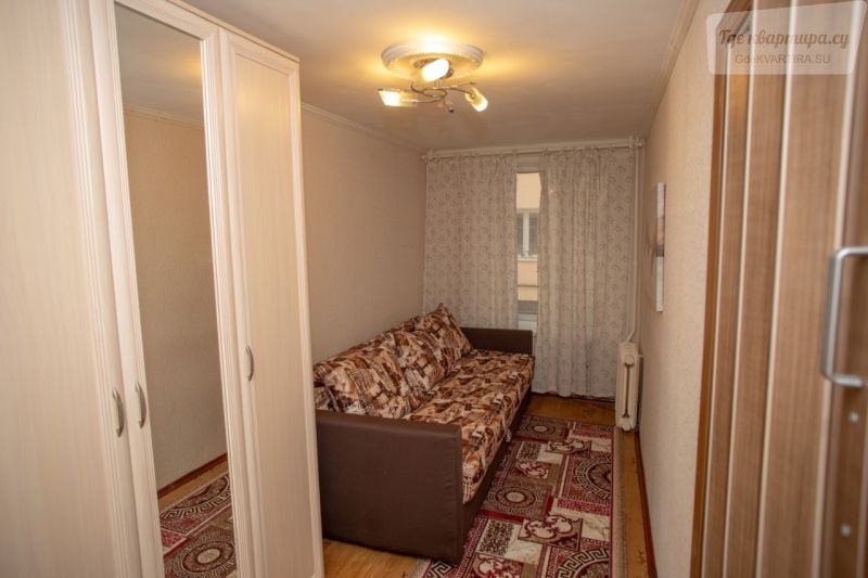 Апраксин переулок, 3