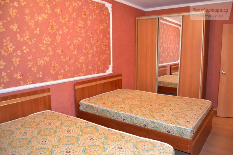 проспект Победы, 132