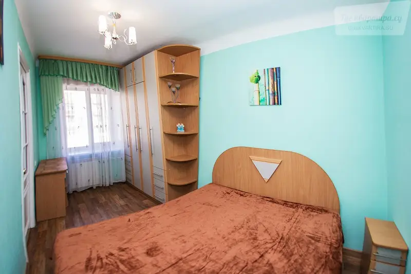 проспект Карла Маркса, 10