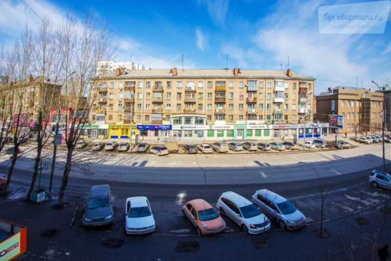 проспект Карла Маркса, 10